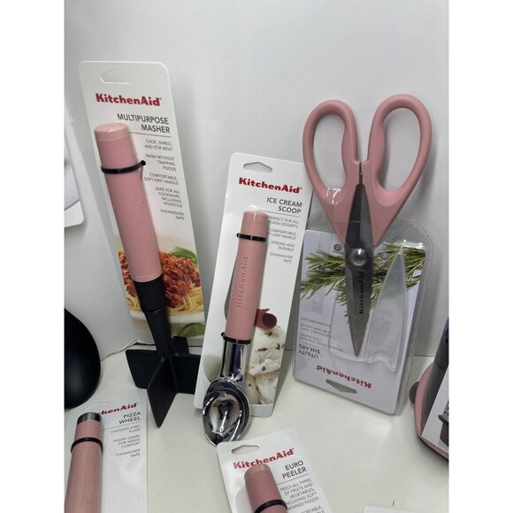 KitchenAid PINK 18-Piece Kitchen Tool & Gadget Set With Pink Handles‎ NEW! - Picture 3 of 8